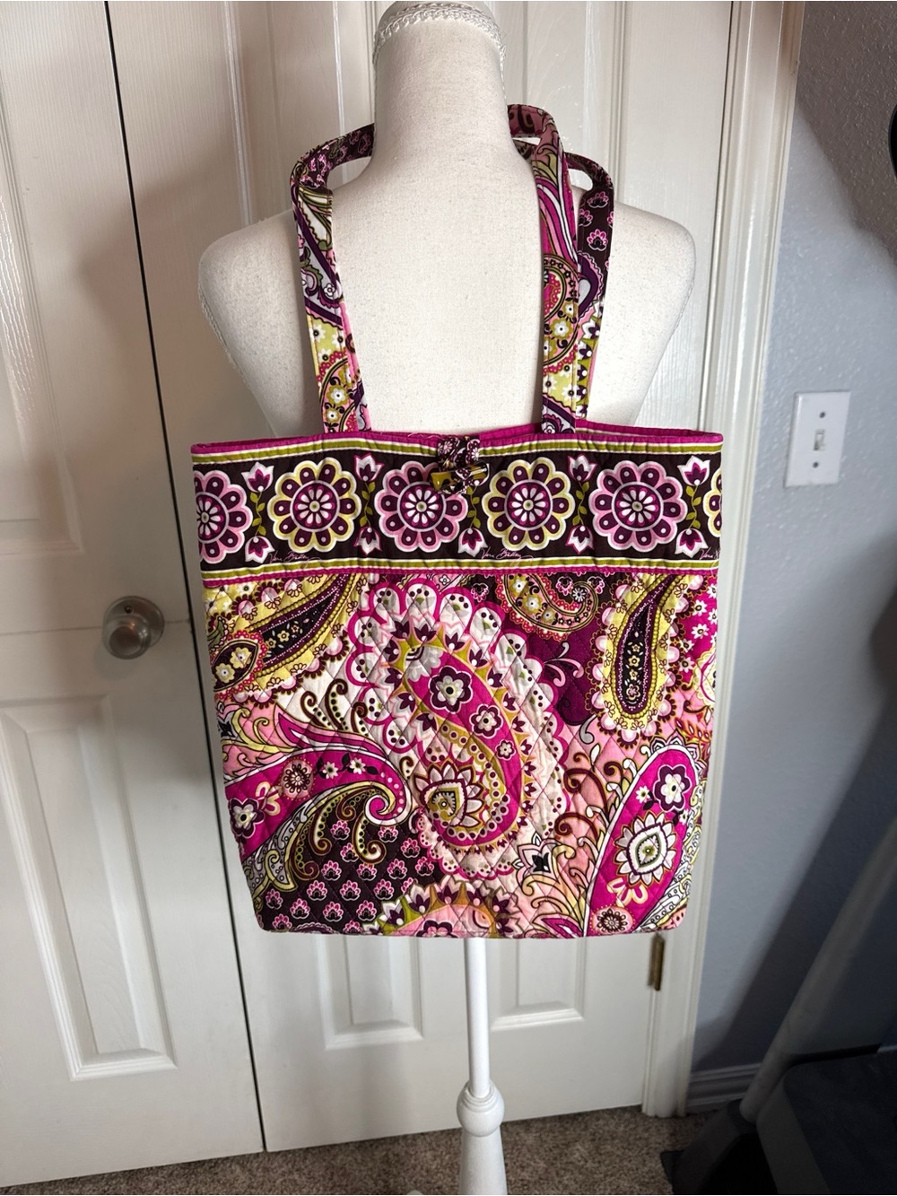 Vera Bradley Very Berry Paisley Quilted Cotton Tote Bag Retired